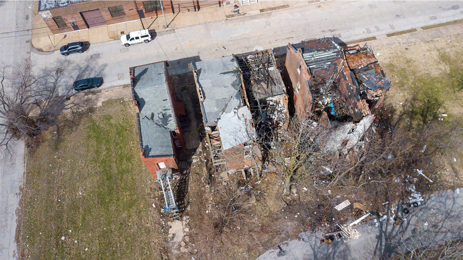 aerial view of houses